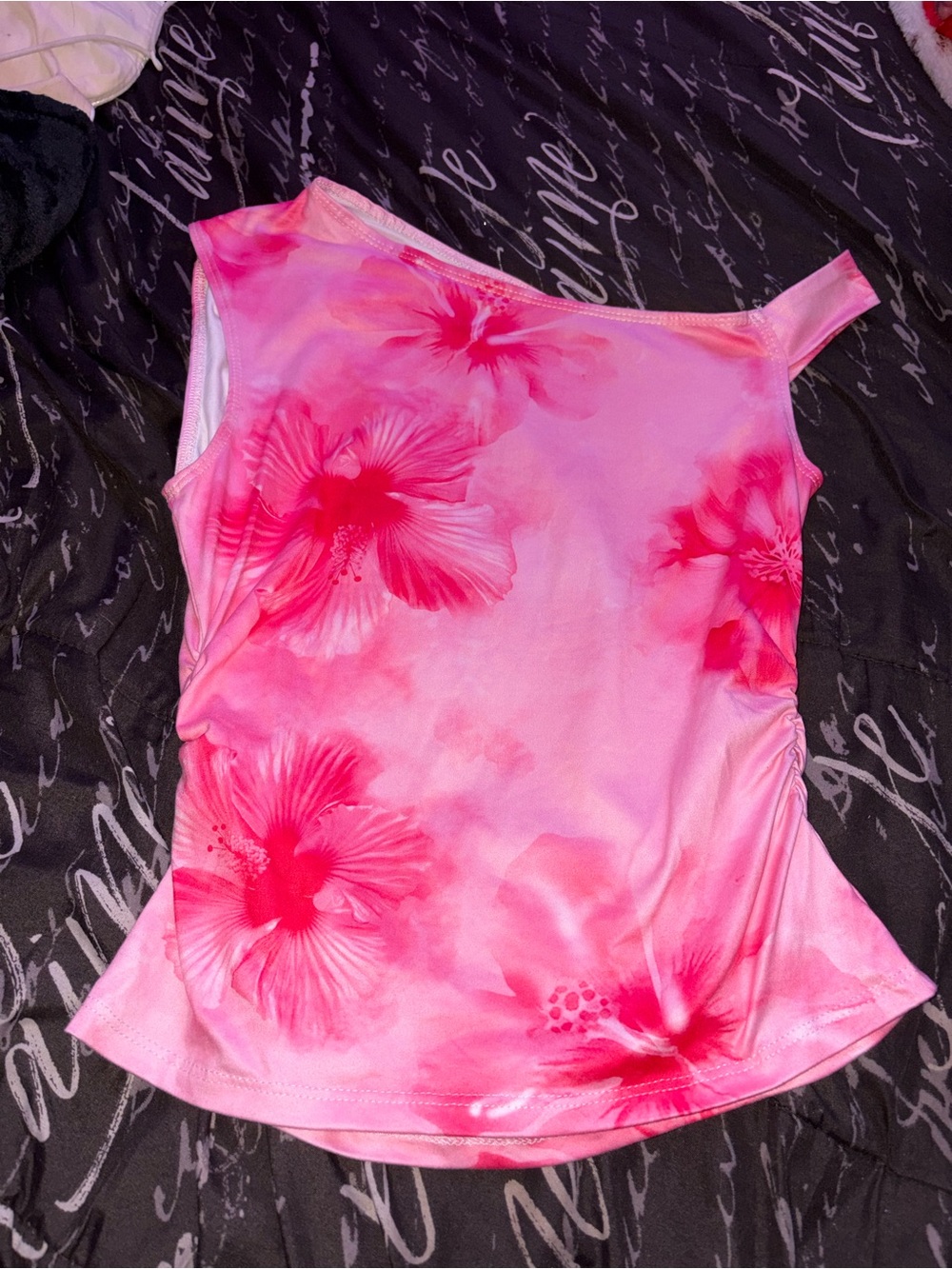 SHEIN Pink Floral One-Shoulder Cami Top